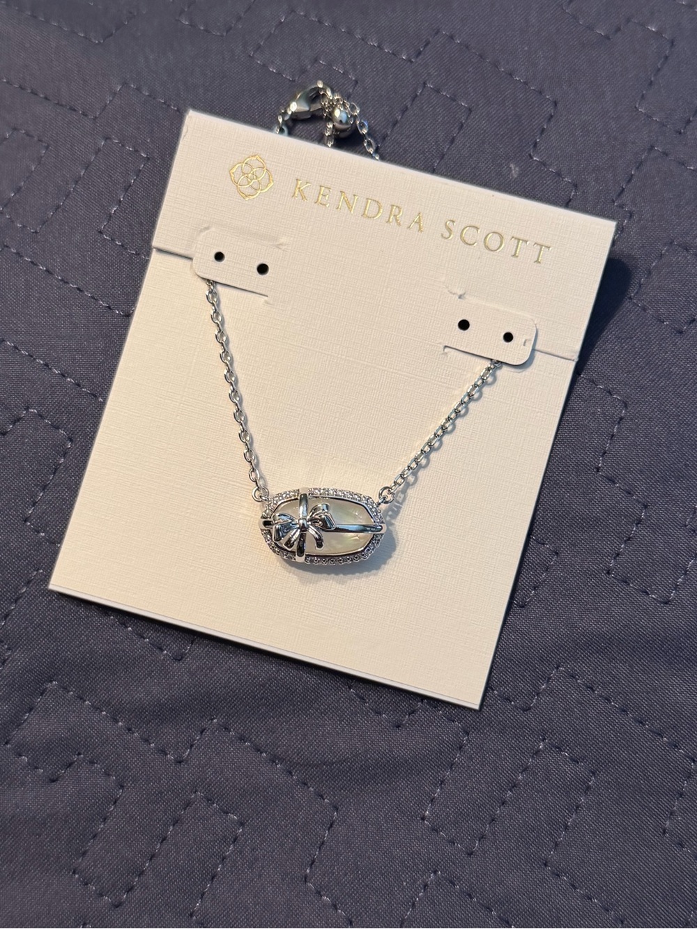 Kendra Scott Silver Elisa Bow necklace - New